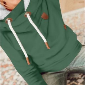 NWT Women’s Southern Cowl Neck Hoodie Sweatshirt